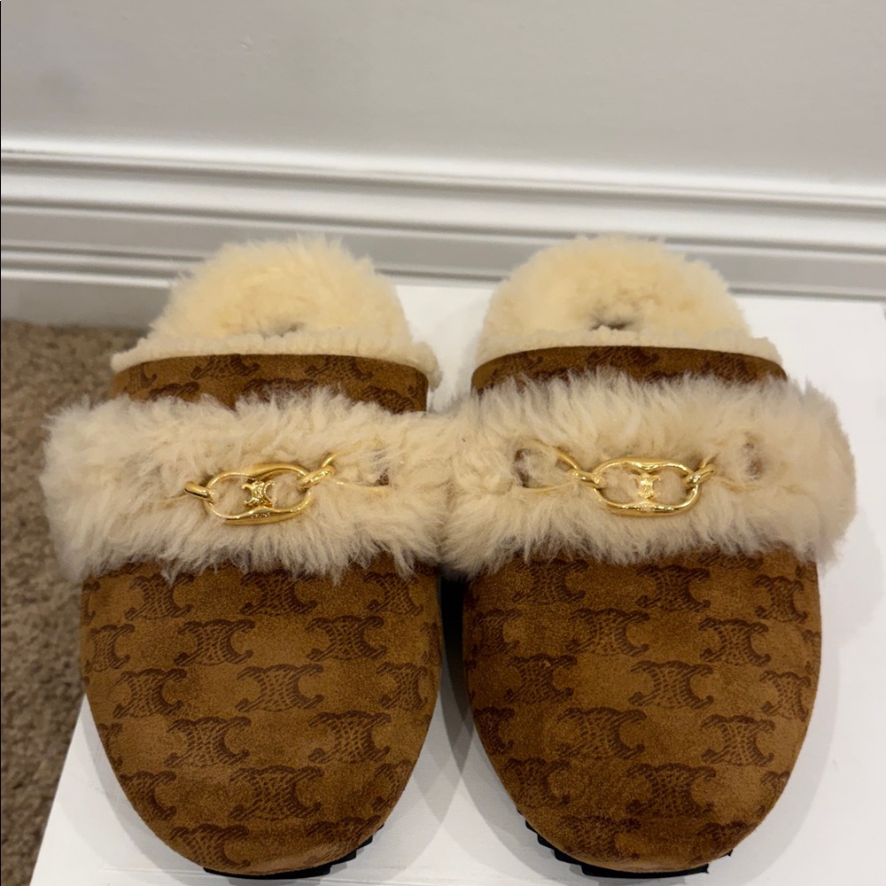 Celine Triomphe Shearling Suede Mules Camel Fur Slippers Size 37 Worn Once